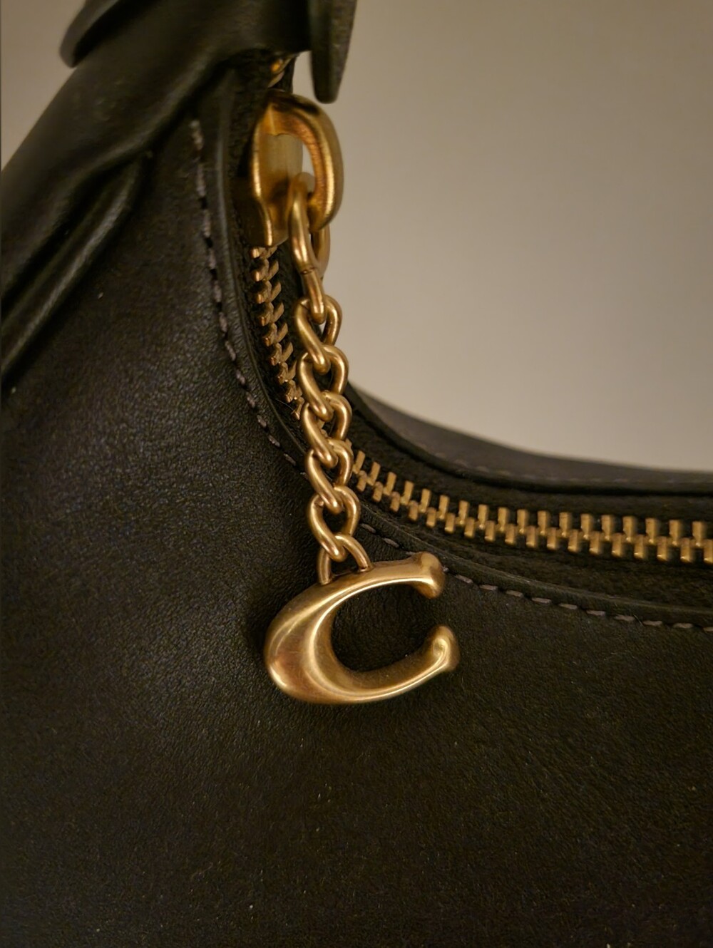 NWT Coach Jonie Bag Black Brass Mini Crossbody CR508 - Picture 4 of 6